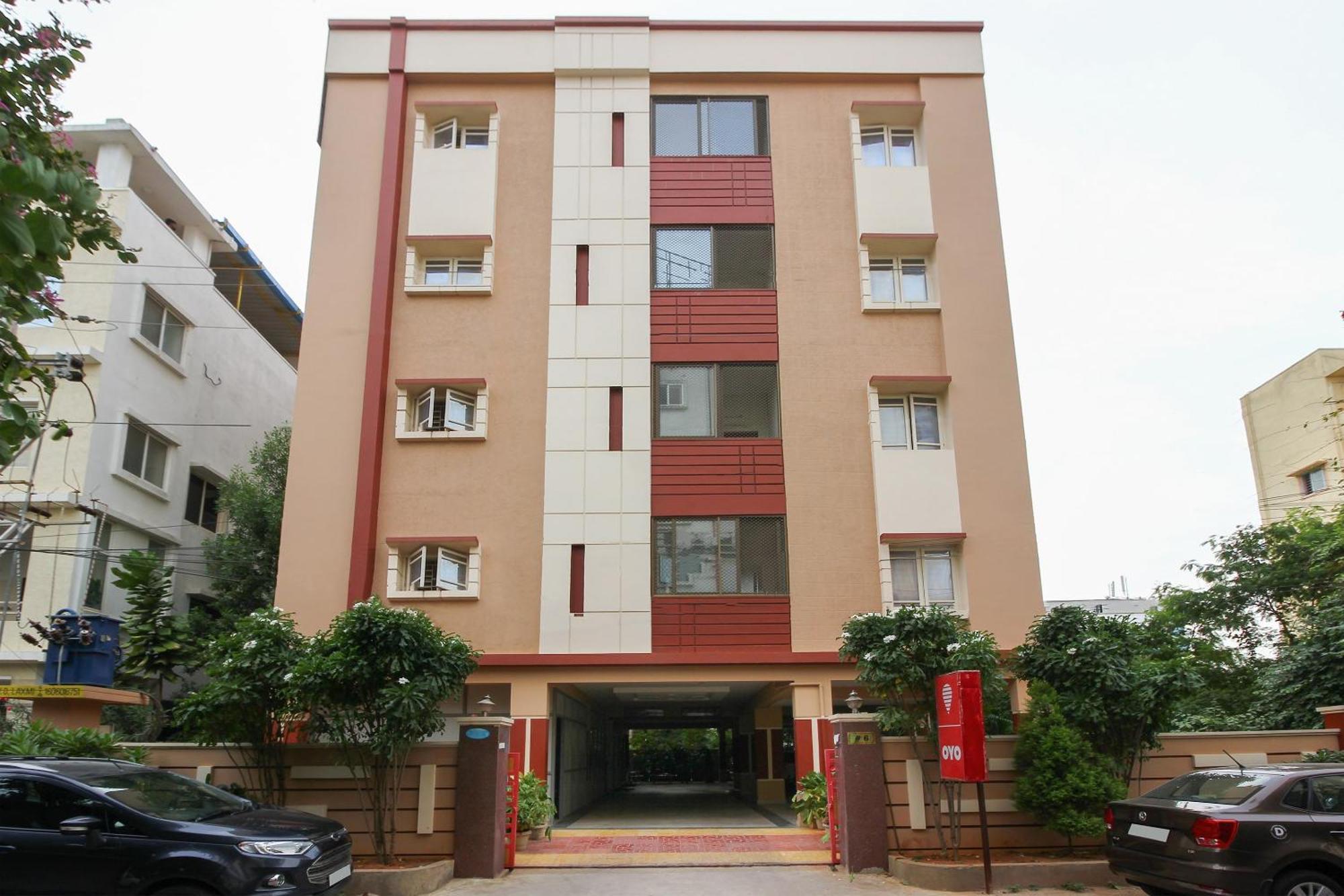 Отель Collection O Madhapur Kondapur  Экстерьер фото