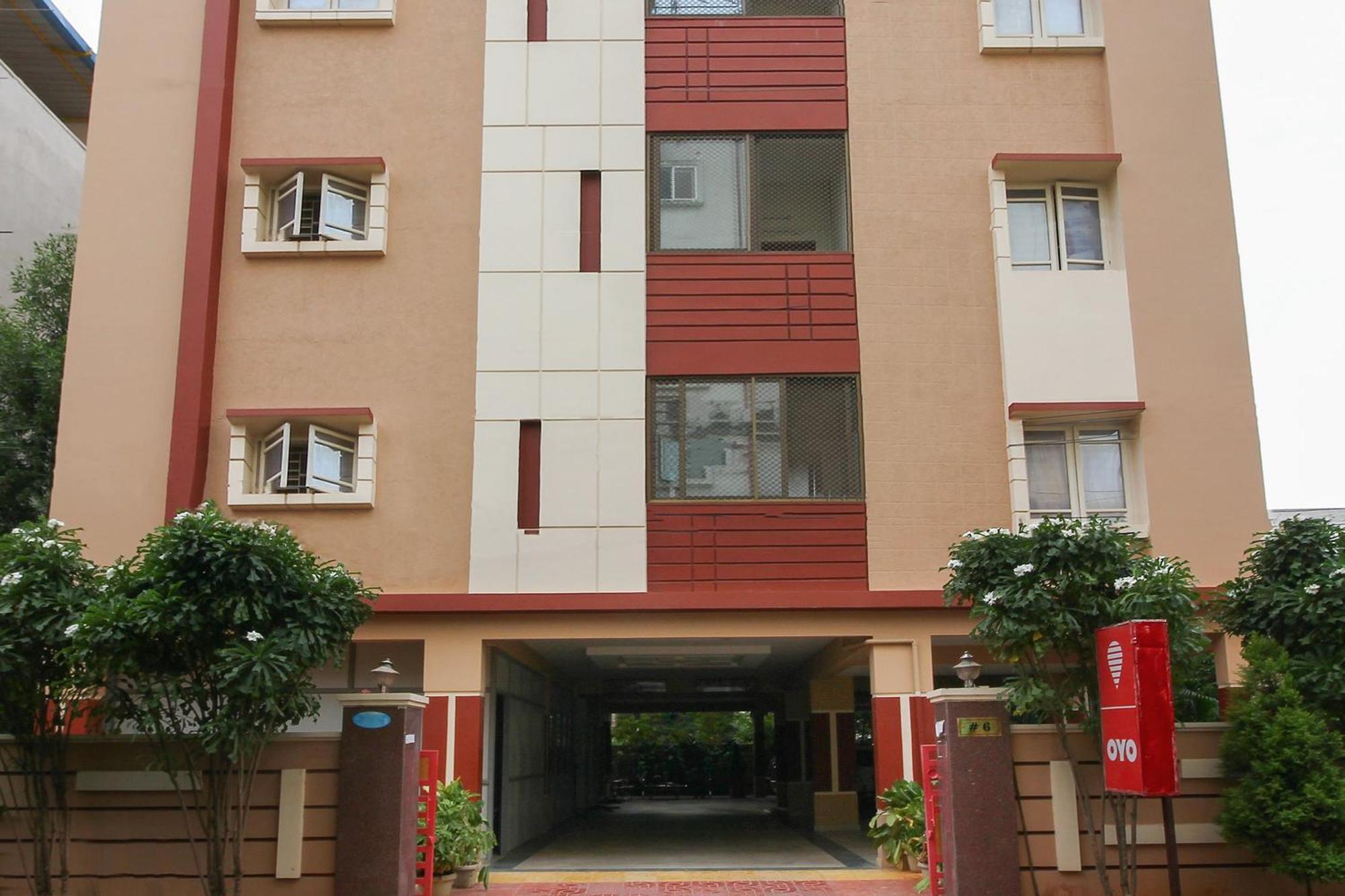 Отель Collection O Madhapur Kondapur  Экстерьер фото